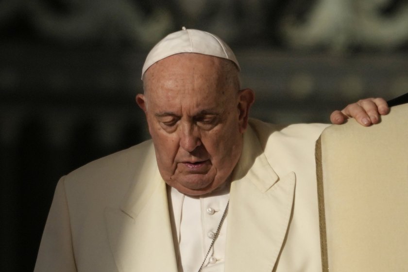 Папа Франциск отмени пътуването си до Дубай за конференцията на