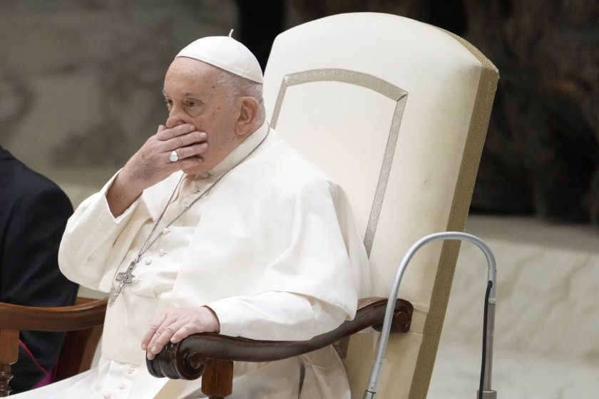 здравето папата стабилно съобщиха ватикана