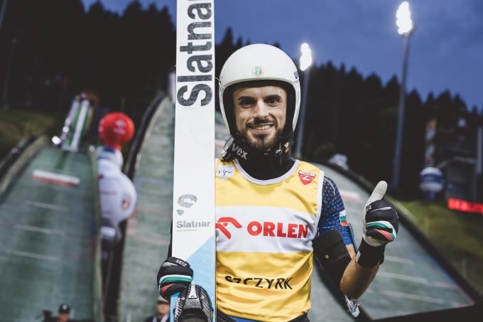 владимир зографски беше дисквалифициран откриващия старт сезона световната купа ски скокове