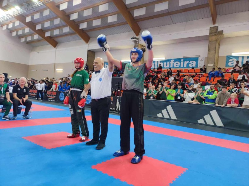 българия двама финалисти полуфиналисти петима четвъртфинал световното кикбокс мъже жени португалия