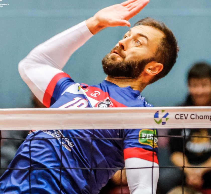 Отборът на Дея Спорт излиза за втория си мач от