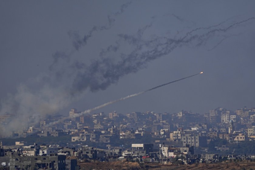 След 7-дневно прекъсване на огъня, сраженията в Газа бяха възобновени.