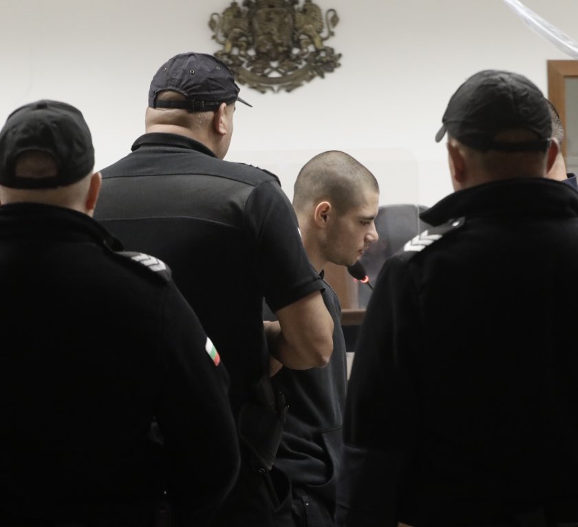 В Софийския районен съд продължава делото срещу прокурорския син Васил