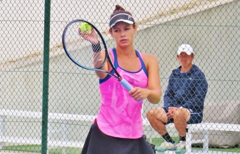 Юлия Стаматова е на четвъртфинал на сингъл и на полуфинал на двойки на тенис турнир в Анталия