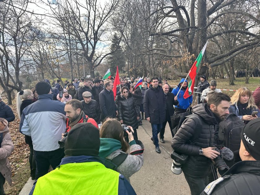 Заместник-председателят на ПГ на БСП за България Георги Свиленски е