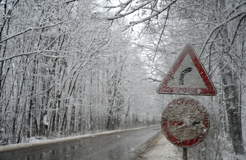 апи шофьорите тръгват автомобили подготвени зимни условия