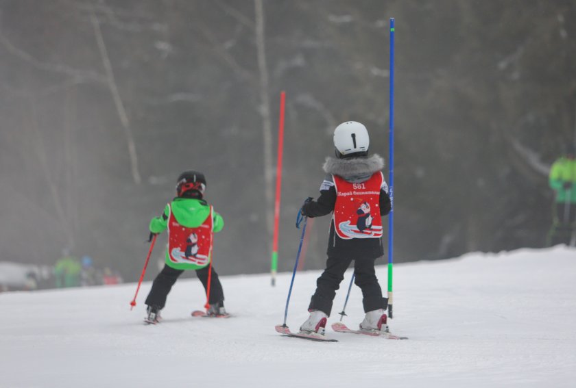 Откриват ски сезона в най-големите български зимни курорти. В Пампорово