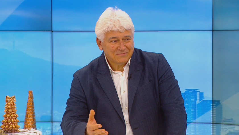 Има доста проблемни моменти в текста за промени в Конституцията,