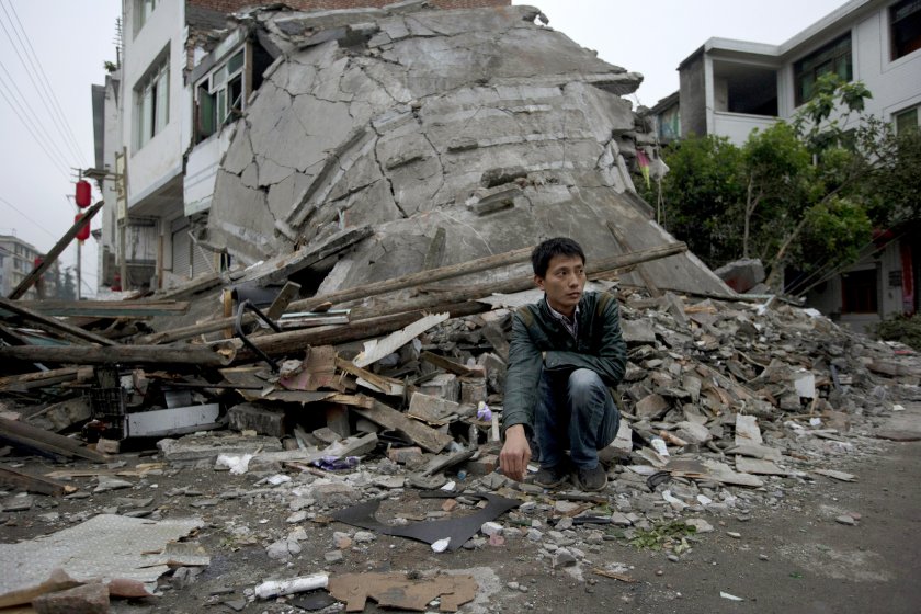 мощно земетресение удари северозападен китай снимки