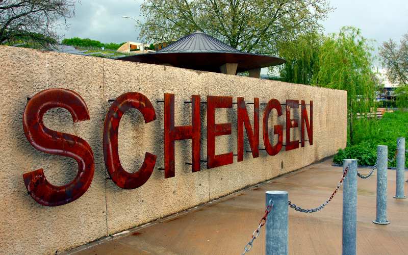 Нидерландия окончателно одобри влизането на България в Шенген, седмица след