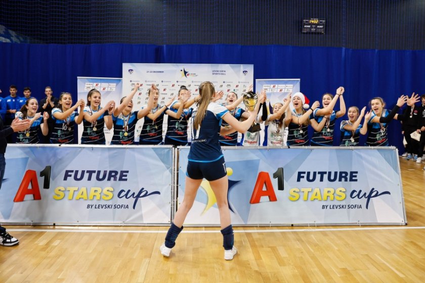 левски спечели турнира звезди бъдещето момичетата италиански триумф надпреварата момчетата