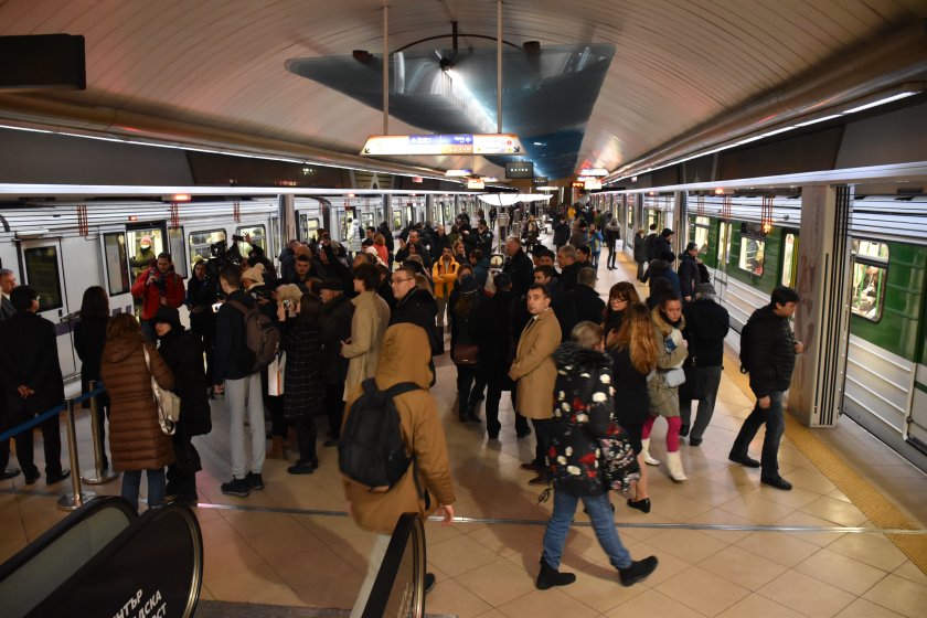 част линиите градския транспорт софия движат новогодишната нощ