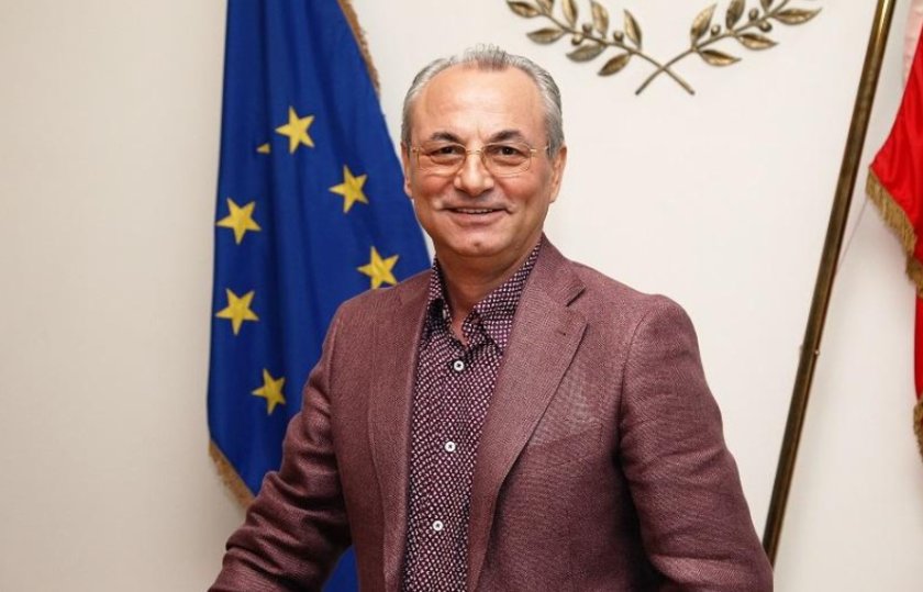 Ахмед Доган предлага съпредседателство на Делян Пеевски и Джевдет Чакъров