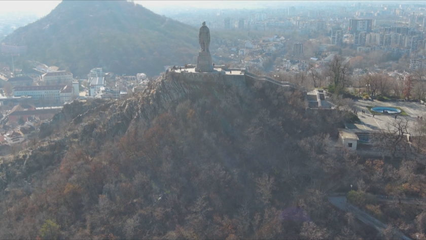 Каква ще е съдбата на Паметника на Съветската армия в