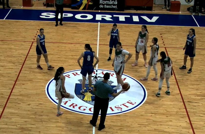 баскетболните националки българия започнаха балканиадата успех