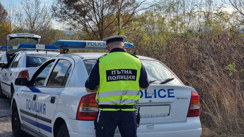 бургаски полицаи иззеха пистолет шофьор отказал тества наркотици