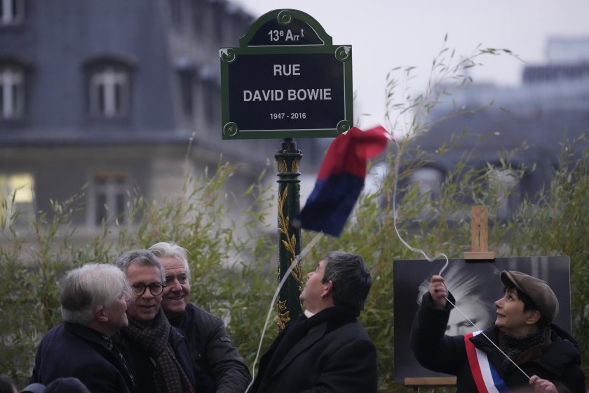 В Париж беше открита улица на името на Дейвид Боуи