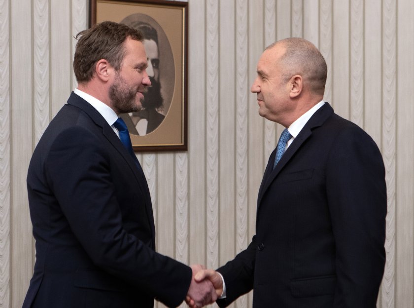 сигурността европа двустранното партньорство обсъдиха румен радев външният министър естония