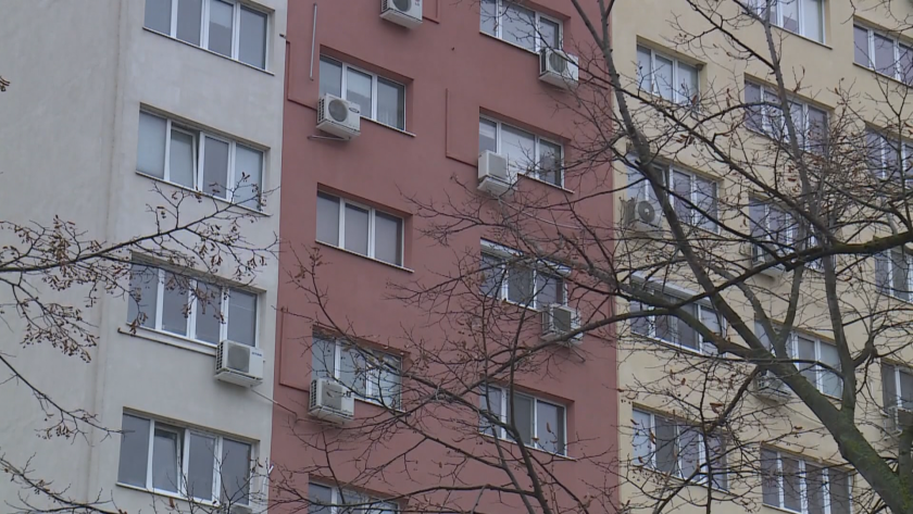 Недоволство от класирането за безплатно саниране: Над 2000 сгради не са одобрени