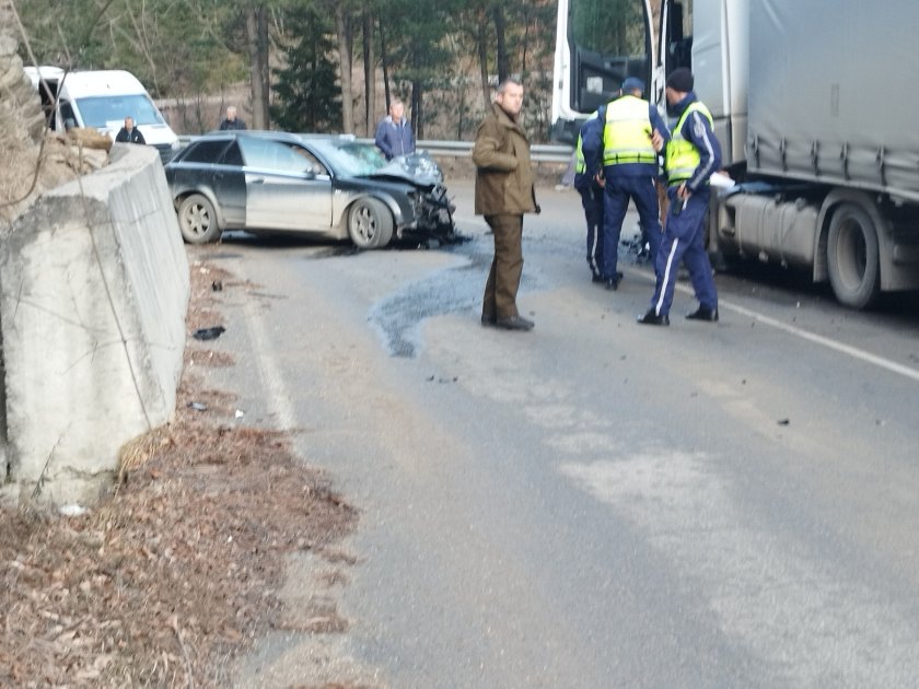 Полицай от Смолян пострада при катастрофа на пътя Смолян –