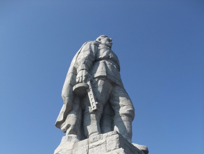 руската дума осъжда инициативата демонтиране паметника альоша пловдив