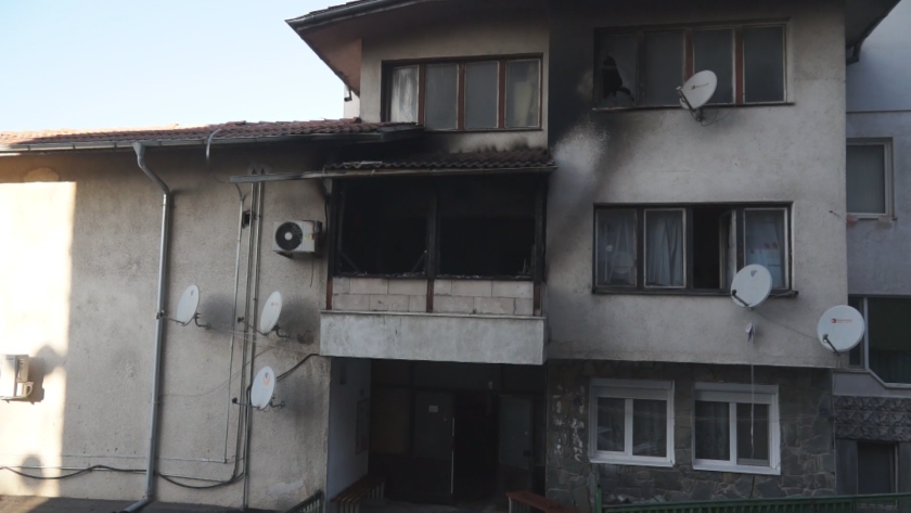 Още четирима души са в болница заради обгазяване след пожара, в който загина актрисата Емилия Ованесян