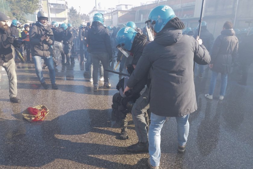 Сблъсъци с полицията в италианския град Виченца след антиизраелска демонстрация.