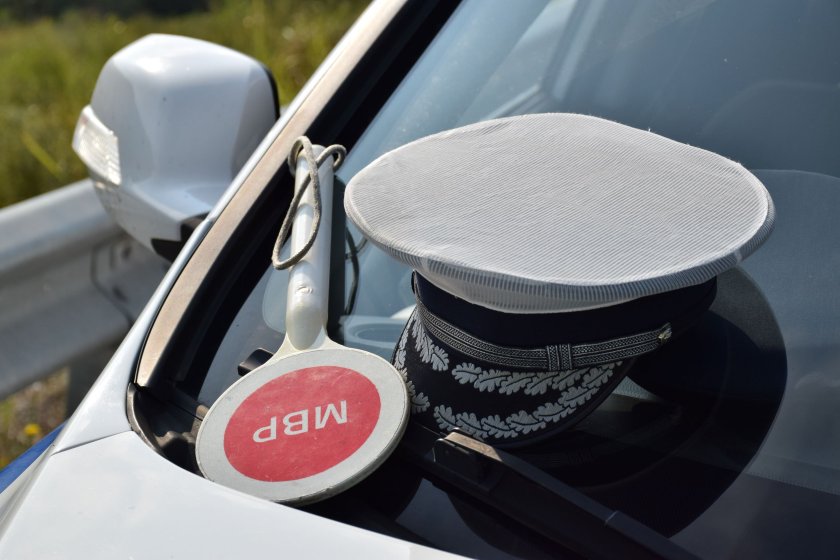 От днес шофьорите могат да проверят все още невръчените си