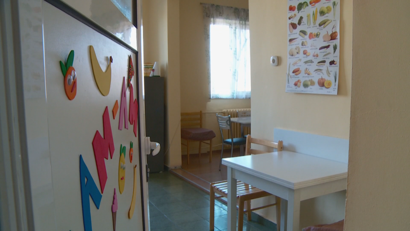 Малтретираното дете в Пловдив се възстановява, социалните служби са извикали майката