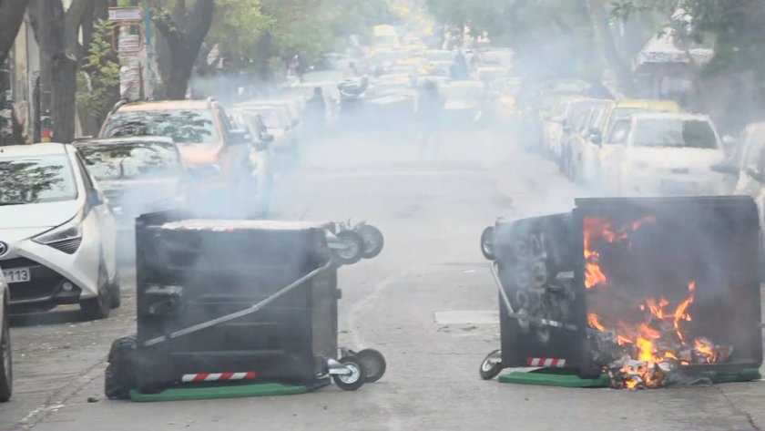 Сблъсъци в Атина между полиция и студенти, които протестират срещу