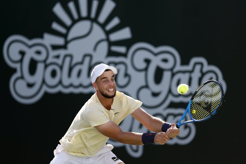 Българският тенисист Адриан Андреев допусна загуби на осминафиналите на турнира