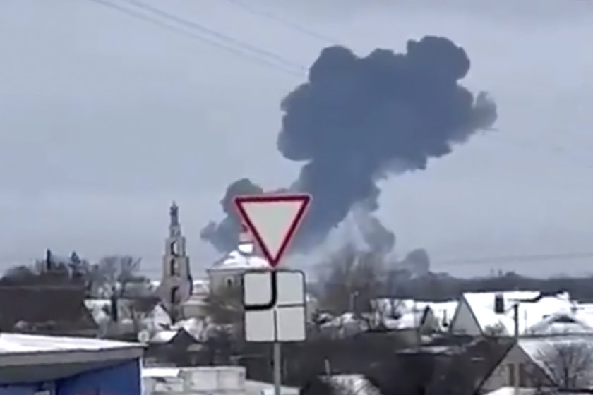 Руски военно-транспортен самолет Ил-76 се разби в Белгородска област, която