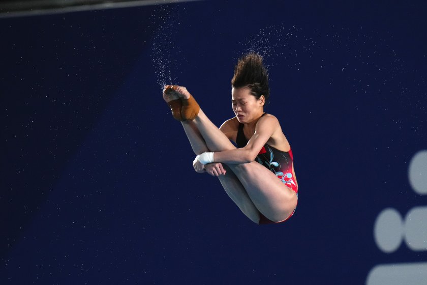 Китай спечели четвърти златен медал от световното първенство по скокове