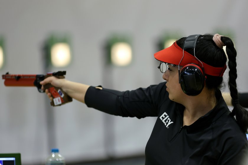 Антоанета Костадинова спечели златния медал на пистолет, а Мариета Канева