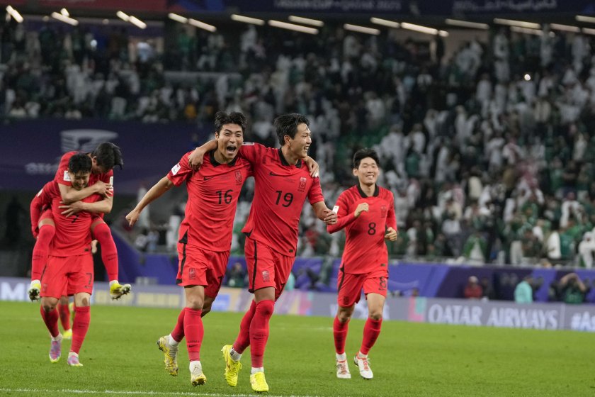 Южна Корея и Узбекистансе класираха на четвъртфиналите на Купата на