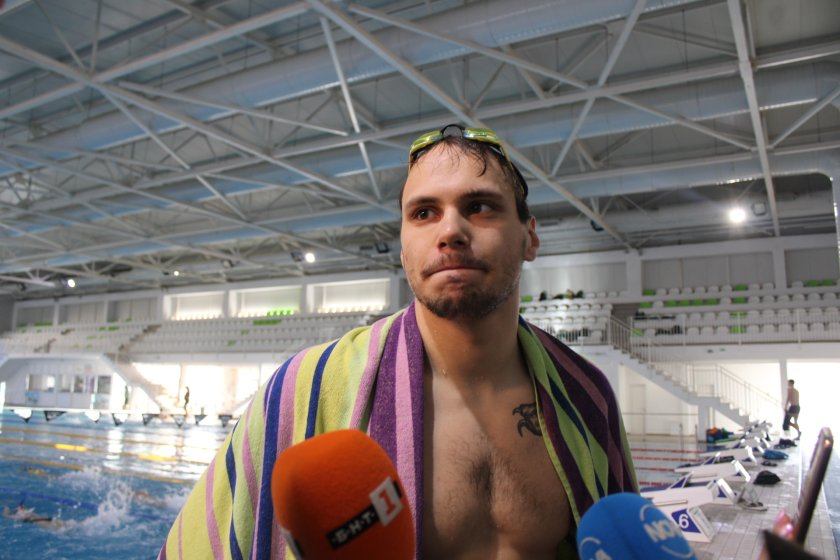 Плувецът Антъни Иванов призна пред БНТ за вчерашния арест.Вчера следобед,