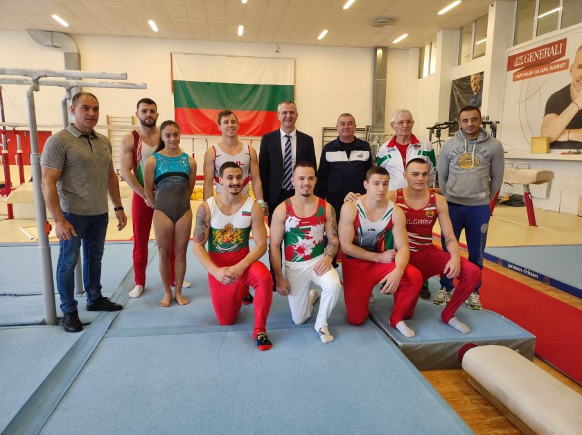 димитър илиев пожела успех българските гимнастици предстоящата световна купа кайро