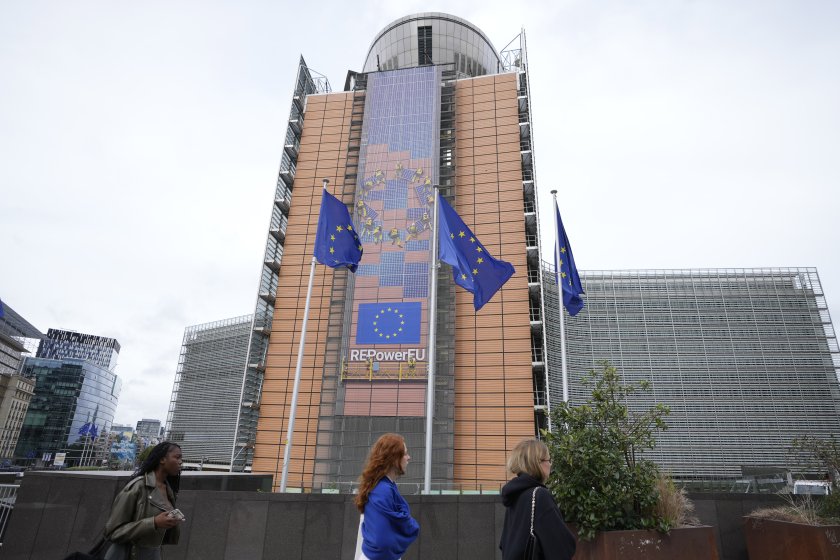 Европейската комисия реши да предяви иск пред Съда на Европейския