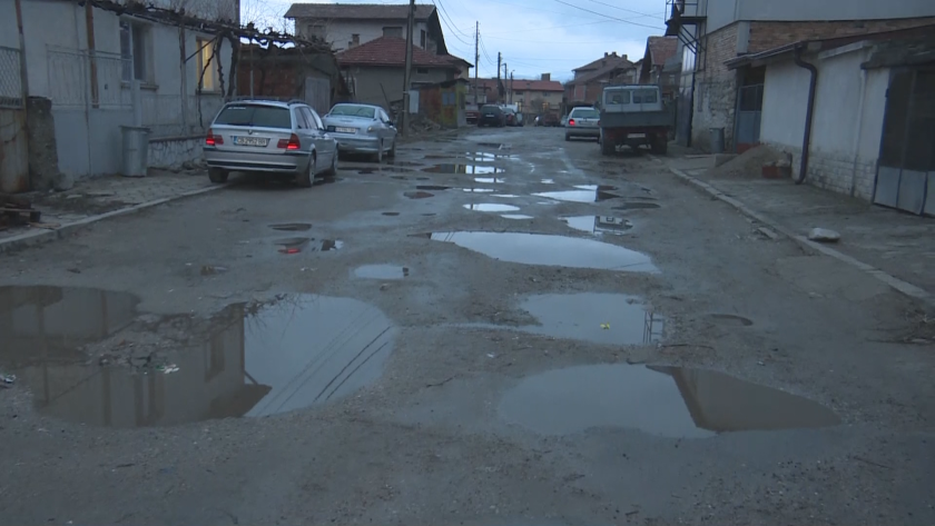 Недоволство на жителите на дупнишкото село Самораново.Причината е лошото състояние