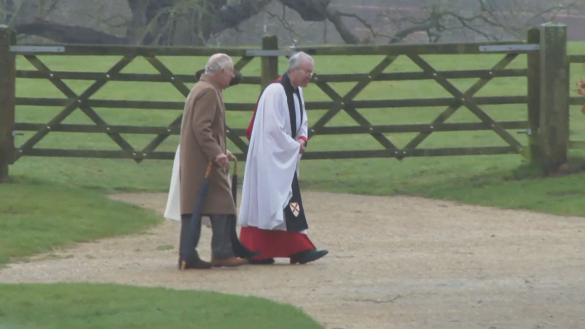 Първа публична поява на Чарлз III след като му беше