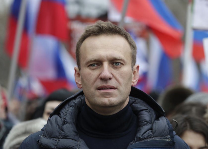 адвокатите руския опозиционер алексей навални обжалват годишната присъда