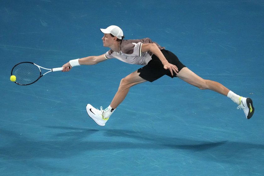 Яник Синер се класира за втория кръг на тенис турнира