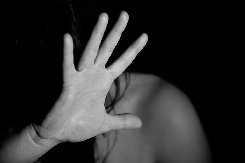 незащитените държавата признава жертви домашно насилие