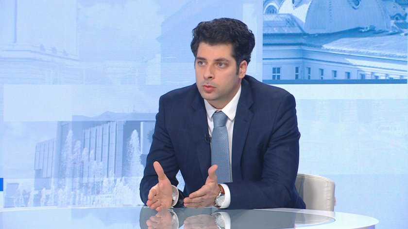 Ротацията не трябва да се случва със спор за едно