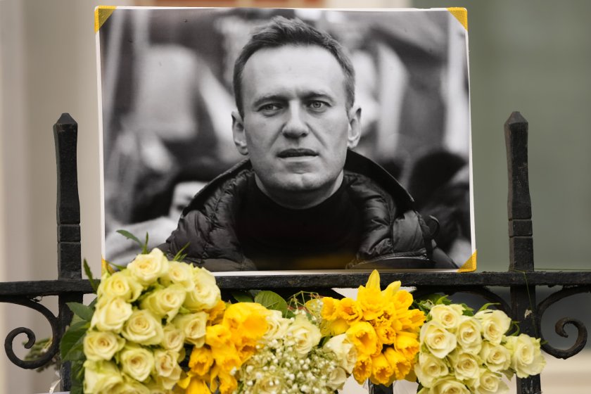 смъртта навални арестувани осъдени русия заради участие демонстрации негова памет