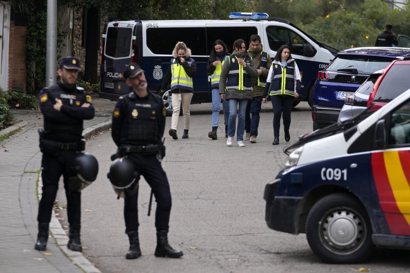 испанската полиция спаси годишно момиче продадено родителите принудителен брак