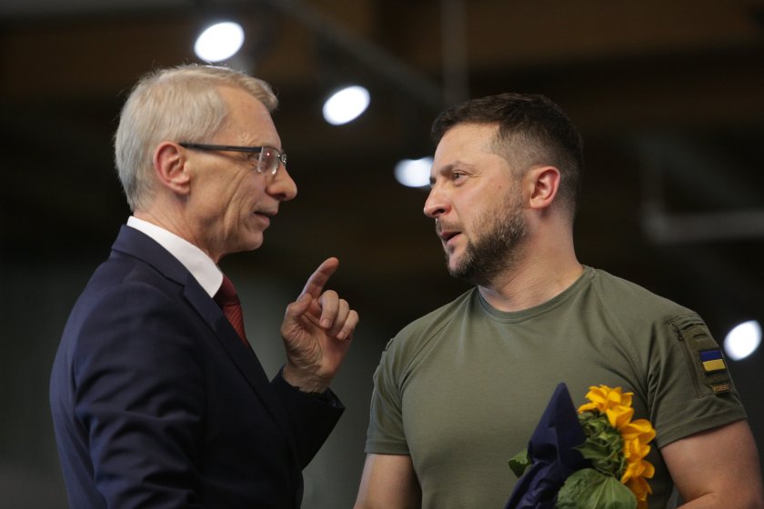 Премиерът Николай Денков се срещна с украинския президент Володимир Зеленски
