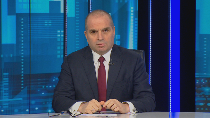 От всички тези скандали, които се въртят около управляващите, най-потърпевши