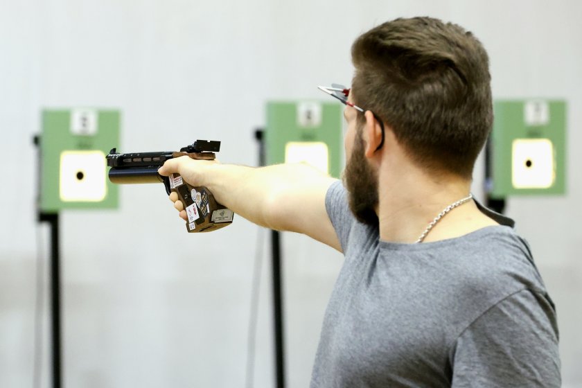 триото българия 10м пистолет мъжете остана точка финала европейското първенство спортна стрелба