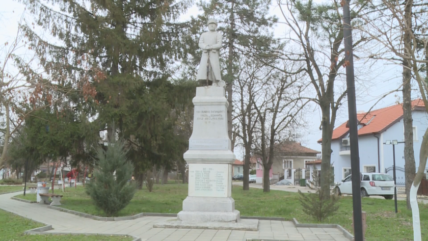 Седем военни паметници в русенска област бяха ремонтирани през последните